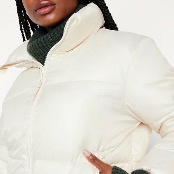 Old Navy Quilted Puffer Jacket - NWOT! - Picture 3 of 5